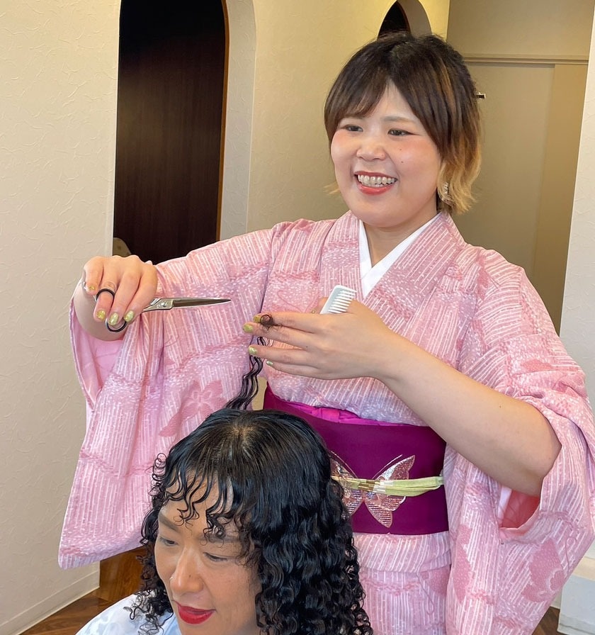 切れ味抜群☆ナルトシザー同様斜度付ハサミ理美容師サロン仕様☆